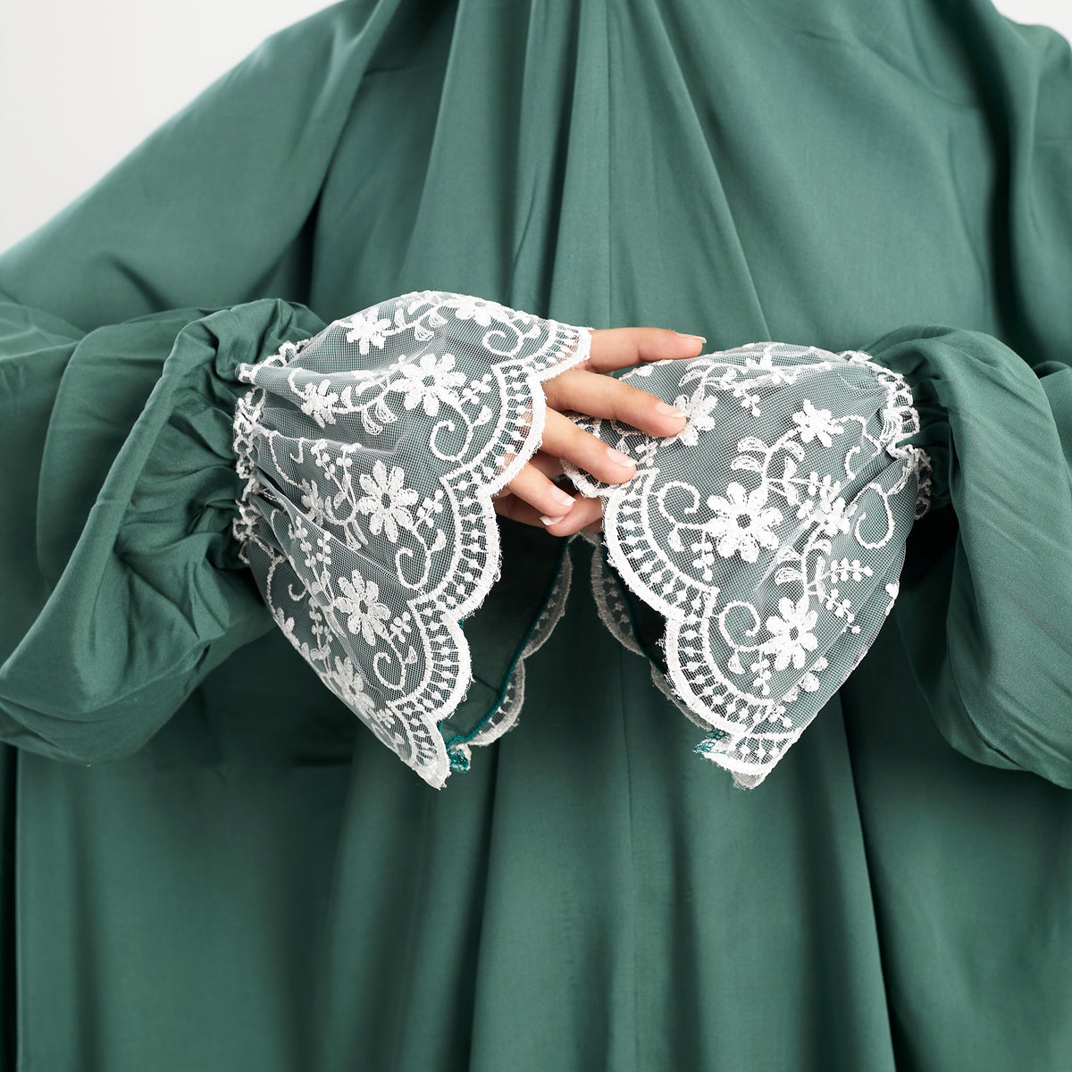 One-Piece Mint Dantelle Prayer Dress
